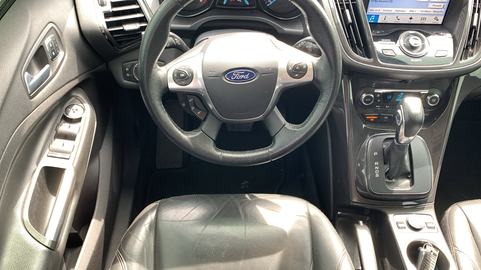 2016 Ford Escape Titanium 11