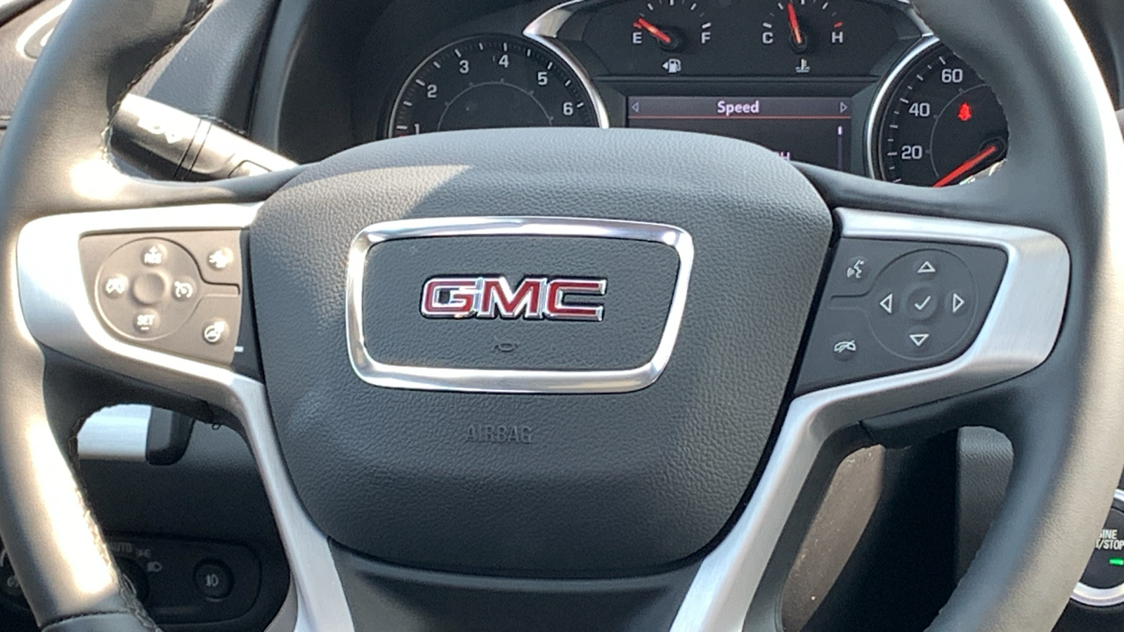 2023 GMC Terrain SLT 14