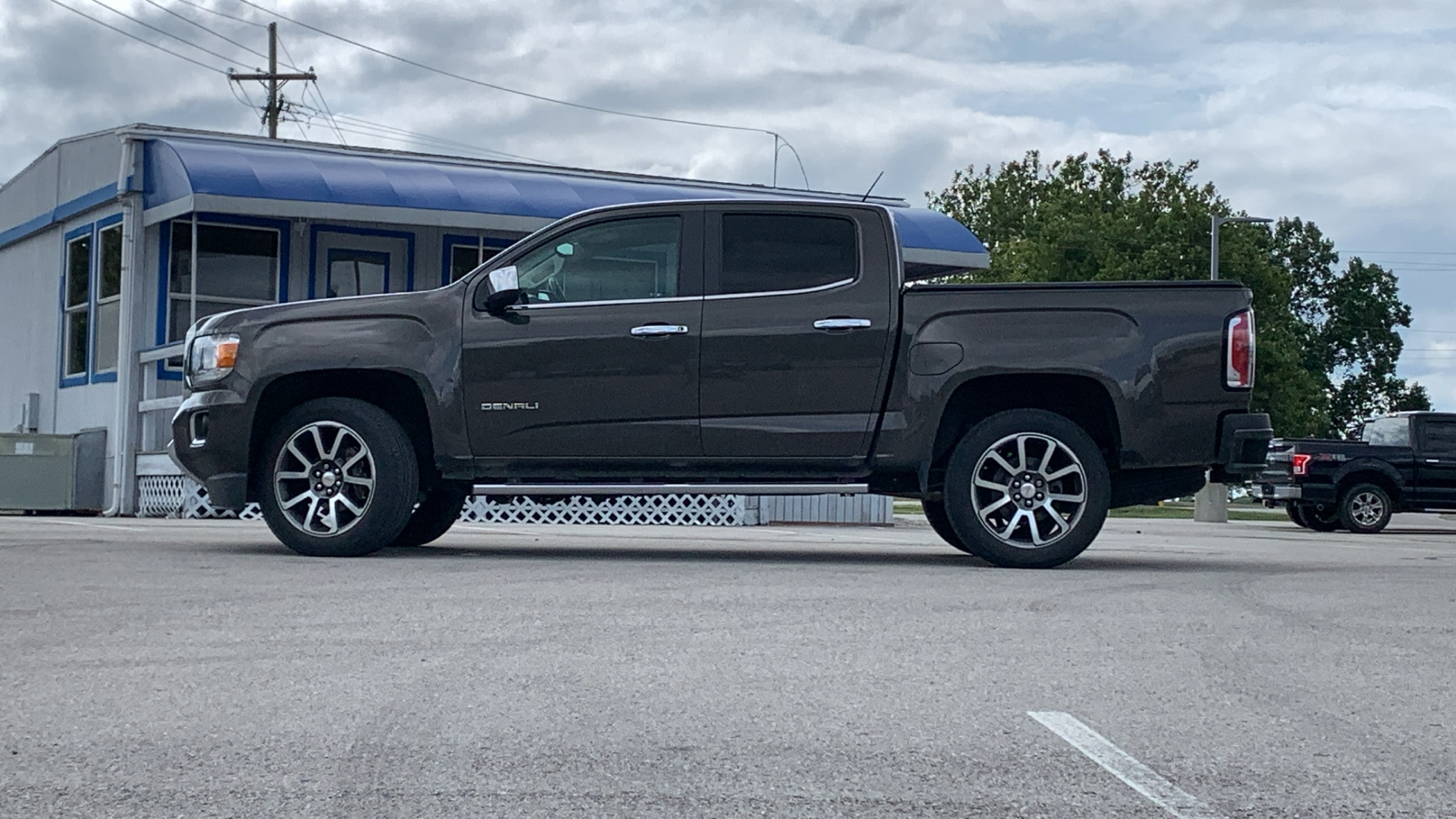 2019 GMC Canyon Denali 2