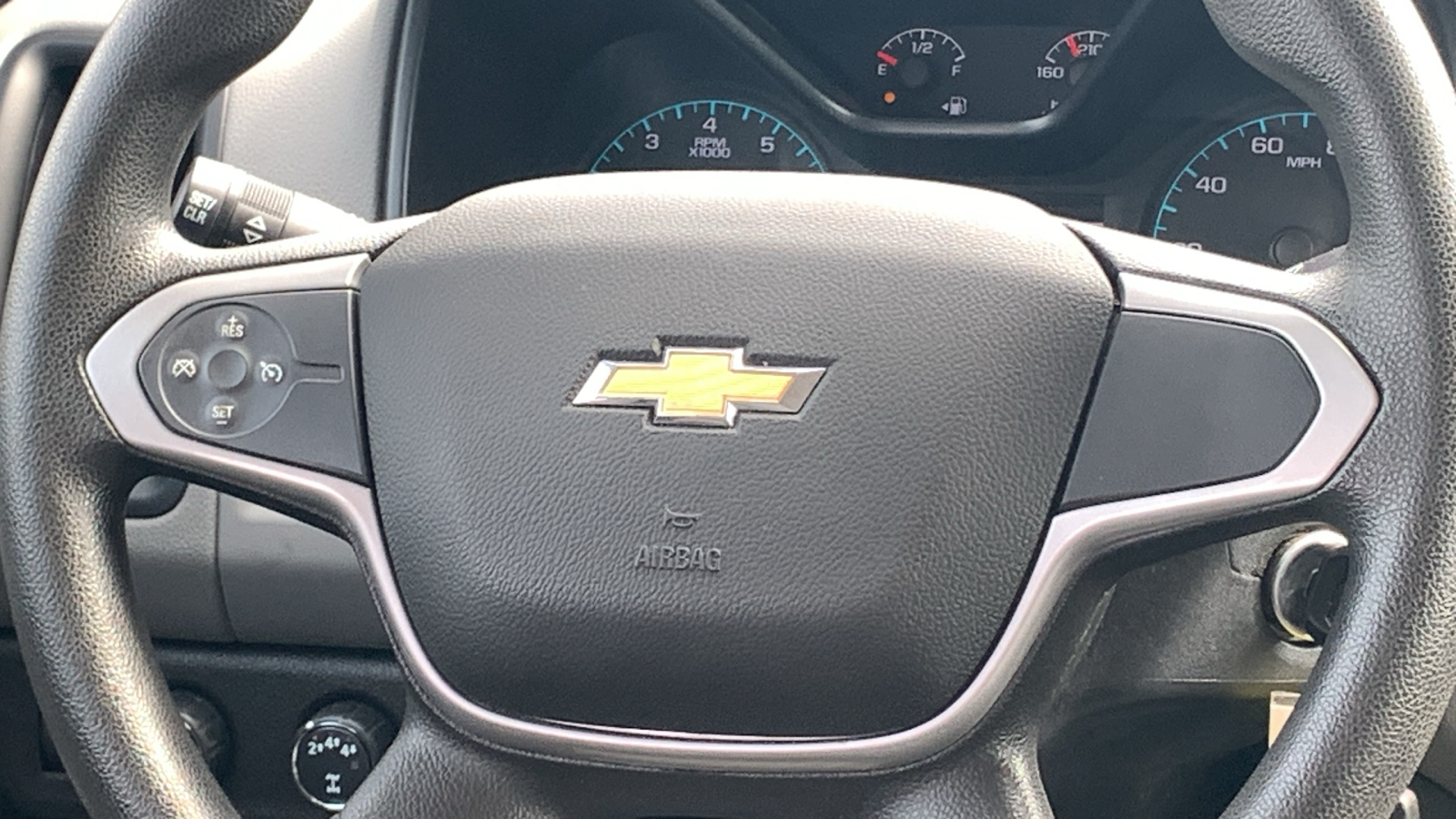 2022 Chevrolet Colorado LT 12