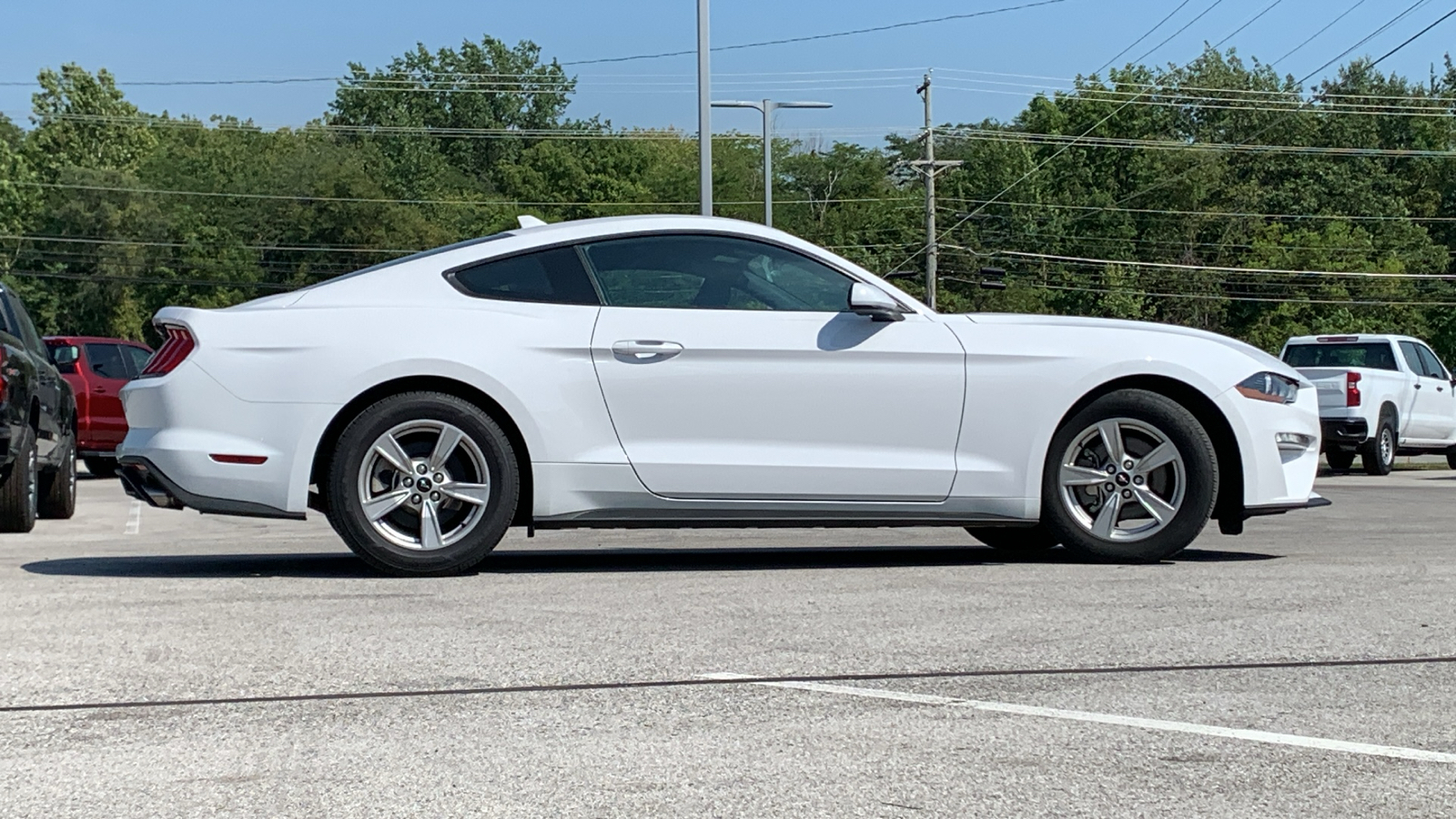 2022 Ford Mustang EcoBoost 5