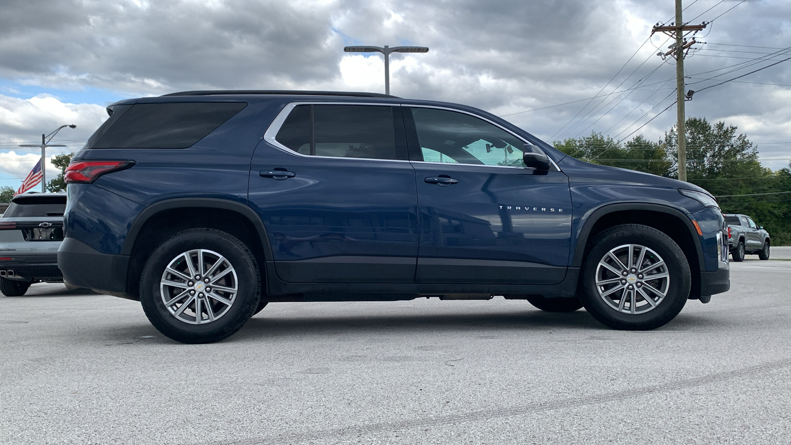 2023 Chevrolet Traverse LT 5