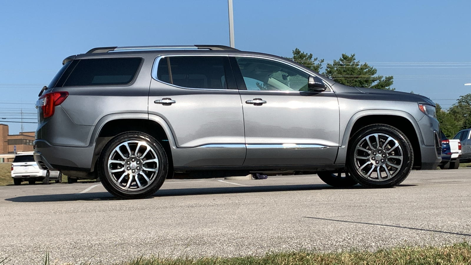 2021 GMC Acadia Denali 5