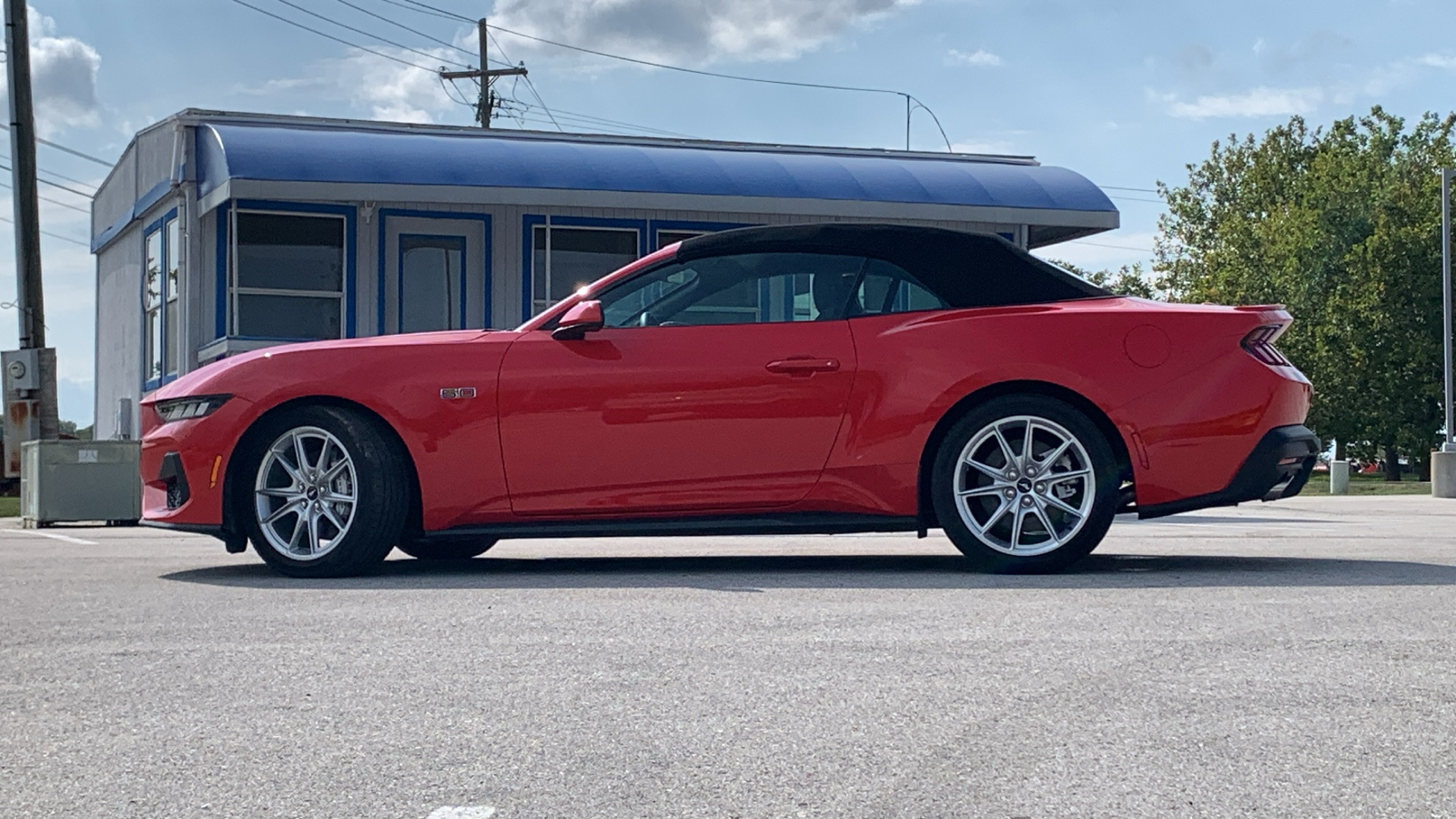 2024 Ford Mustang GT Premium 2