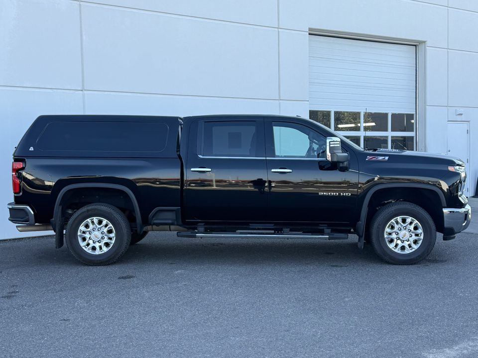 2024 Chevrolet Silverado LTZ 43