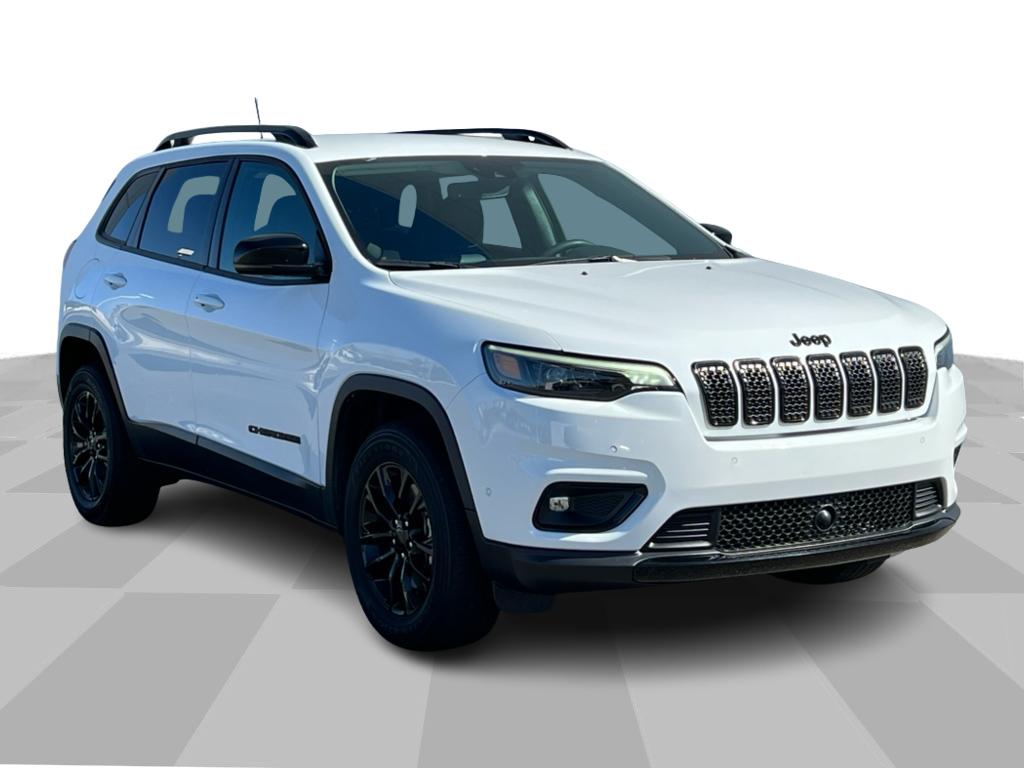 2023 Jeep Cherokee Altitude Lux 1