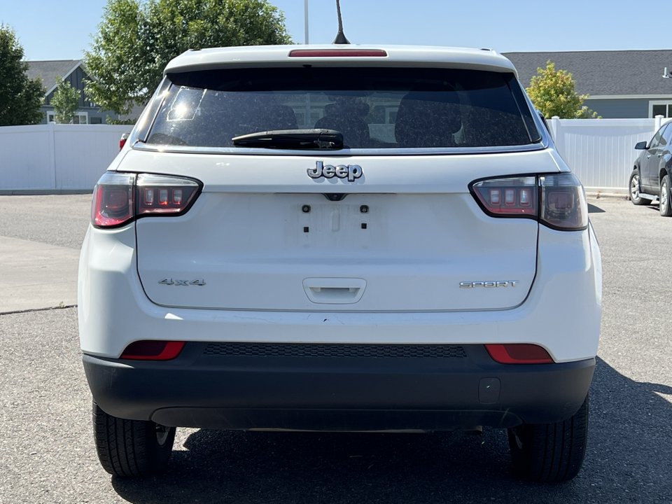 2022 Jeep Compass Sport 36