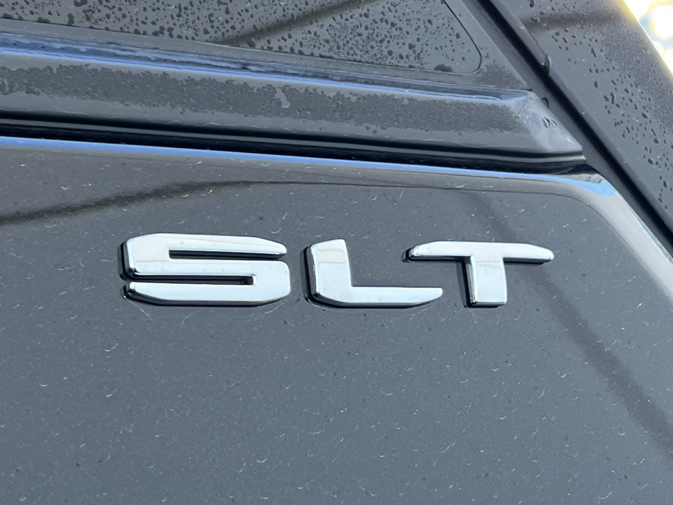 2023 GMC Terrain SLT 2