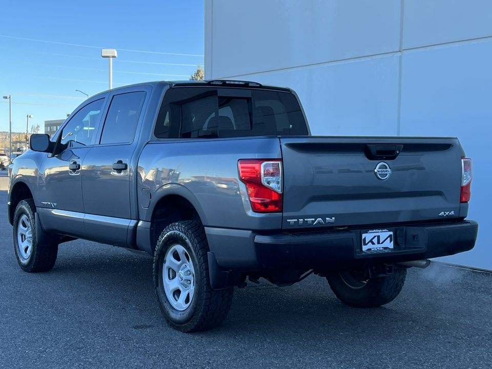 2017 Nissan Titan S 11