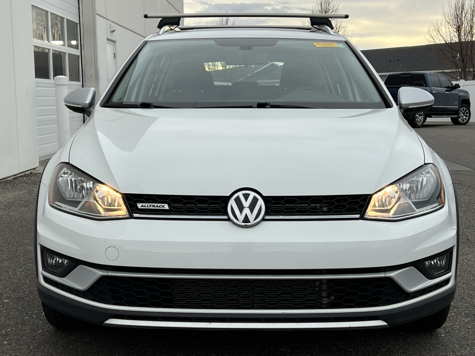 2017 Volkswagen Golf Alltrack SEL 43