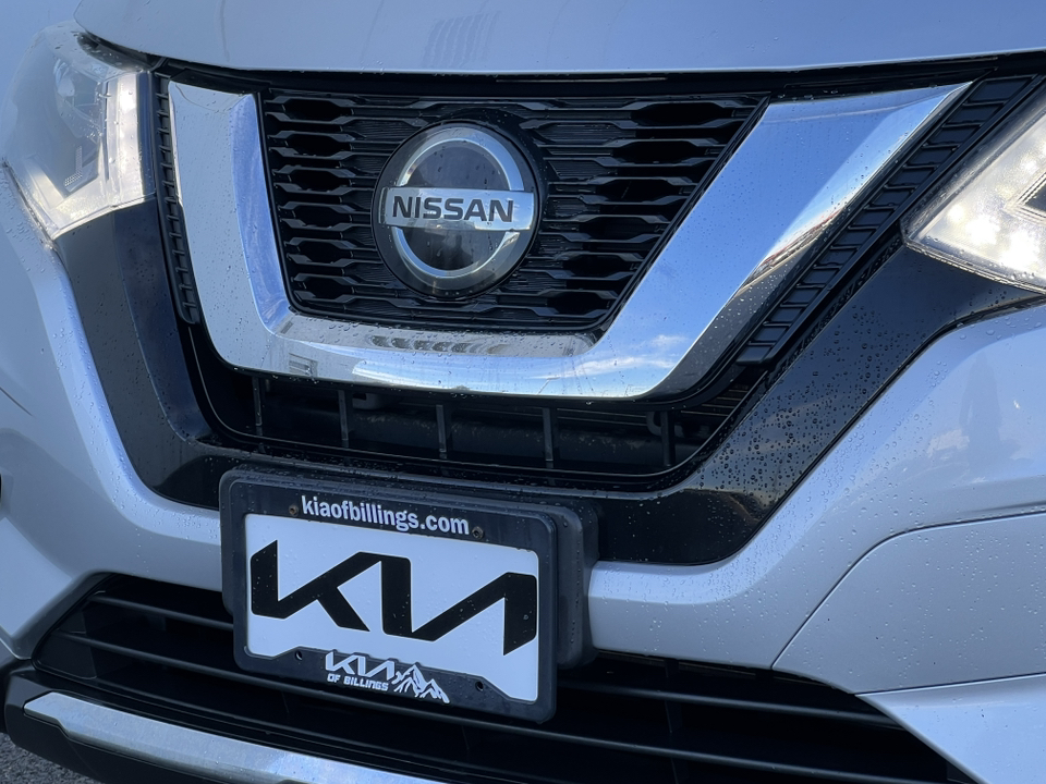 2018 Nissan Rogue SV 37