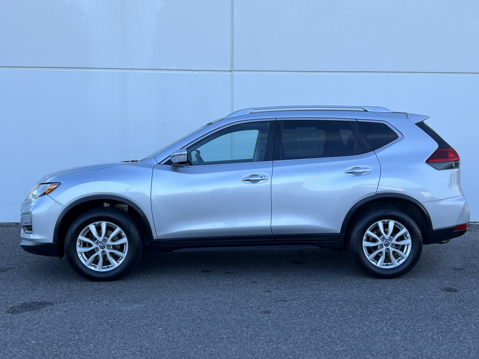 2018 Nissan Rogue SV 40