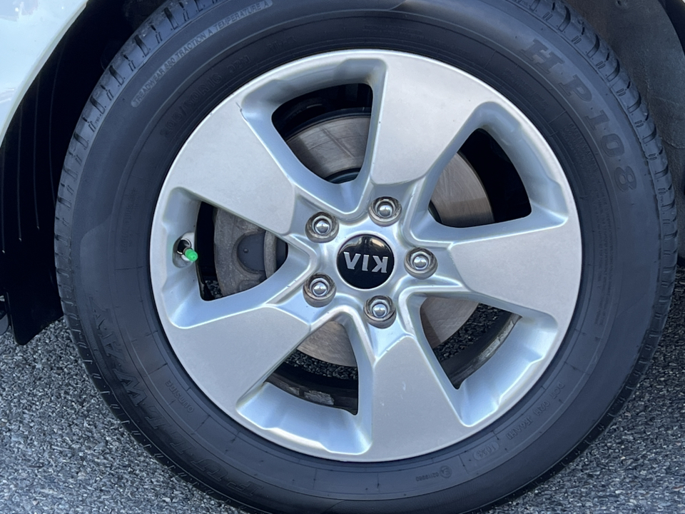 2018 Kia Soul Base 8