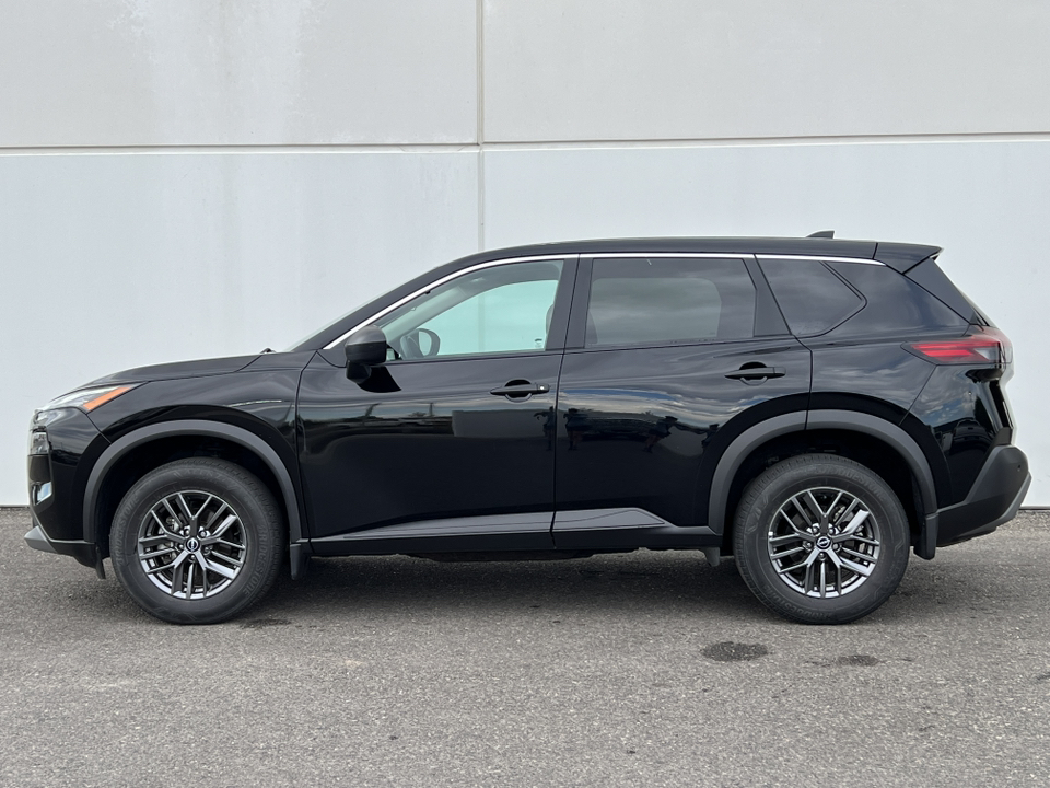 2023 Nissan Rogue S 35