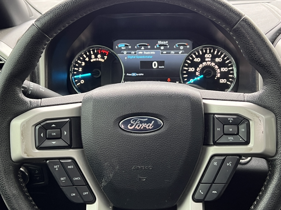 2015 Ford F-150 Lariat 9