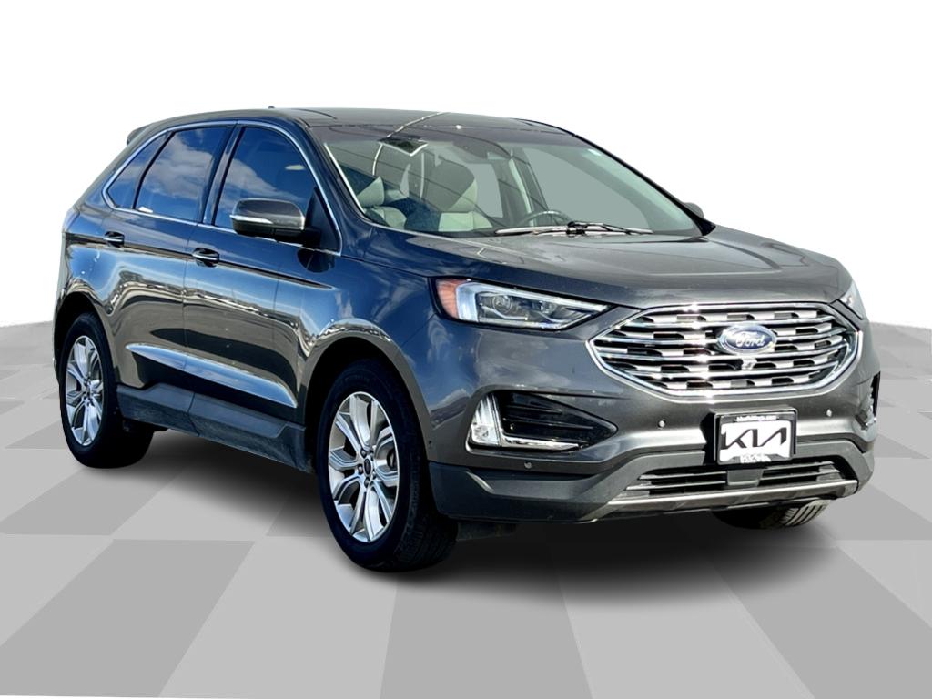 2019 Ford Edge Titanium 1