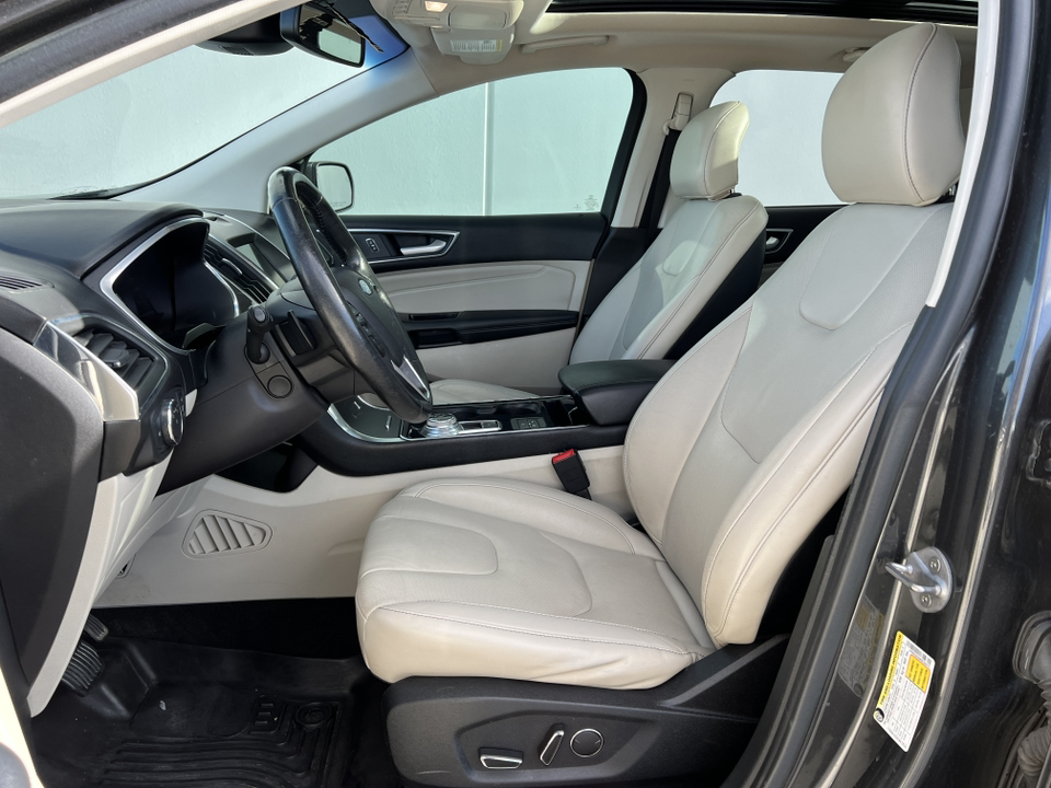 2019 Ford Edge Titanium 4