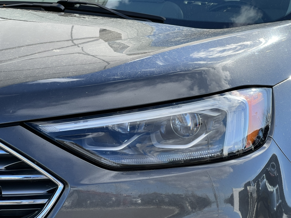 2019 Ford Edge Titanium 42