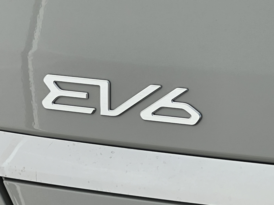 2024 Kia EV6 Wind 6