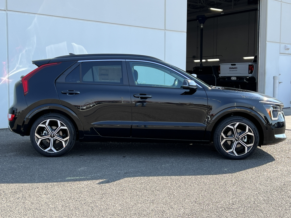 2025 Kia Niro EX Touring 45