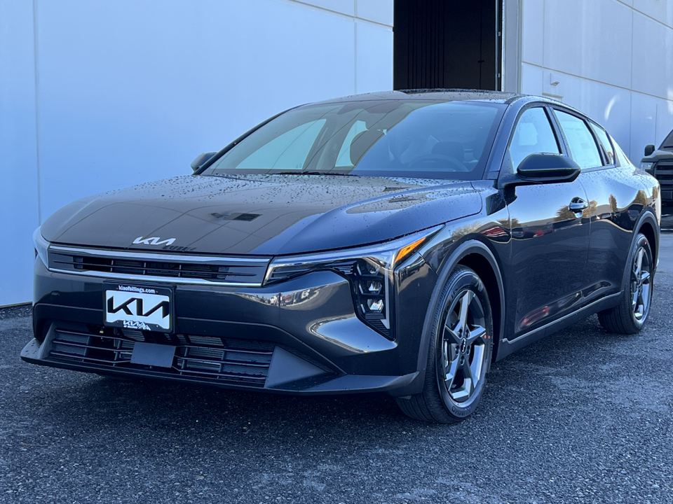 2025 Kia K4 LXS 34