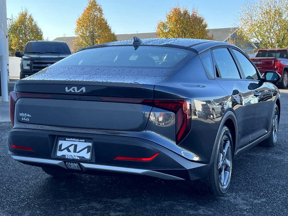 2025 Kia K4 LXS 37