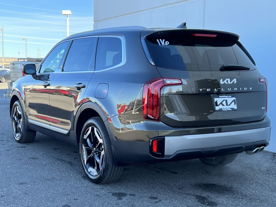 2025 Kia Telluride S 10