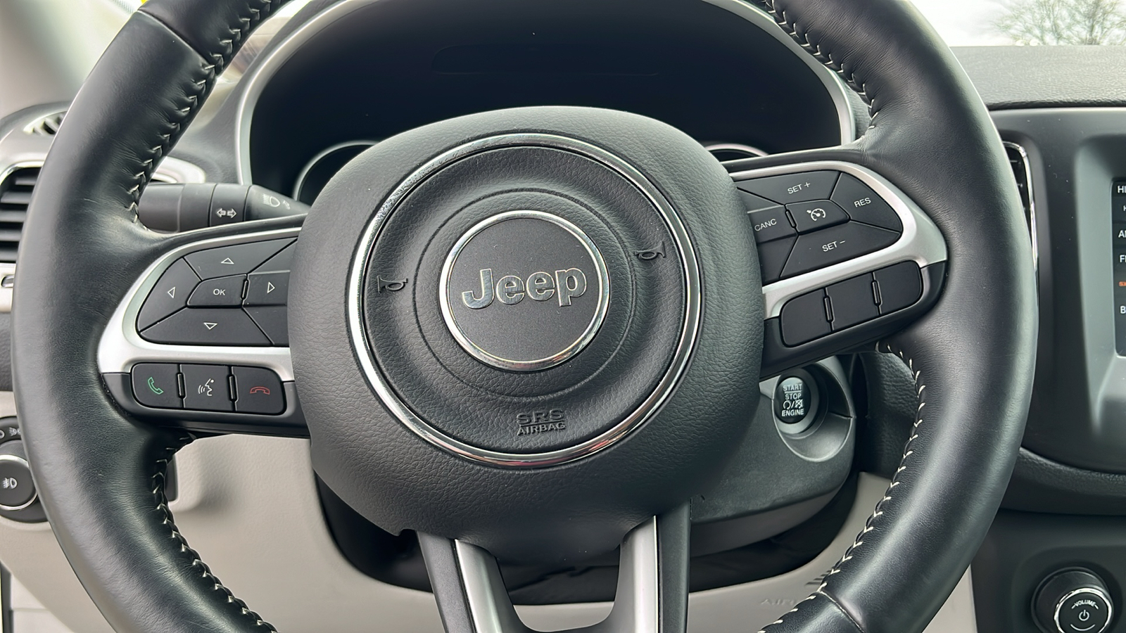 2018 Jeep Compass Latitude 34