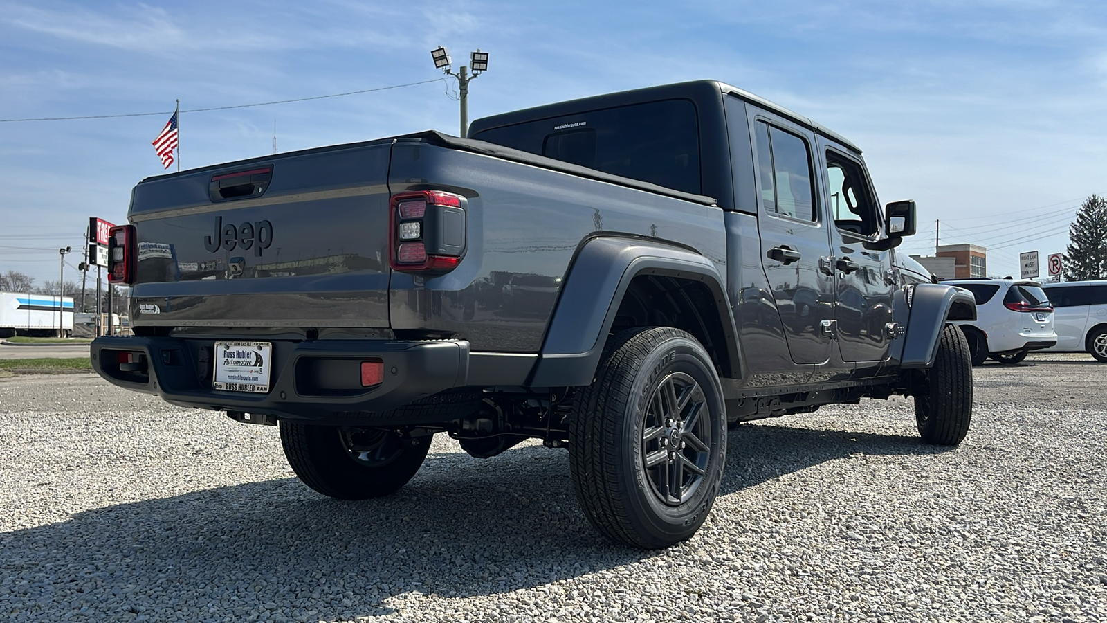 2024 Jeep Gladiator Sport 3