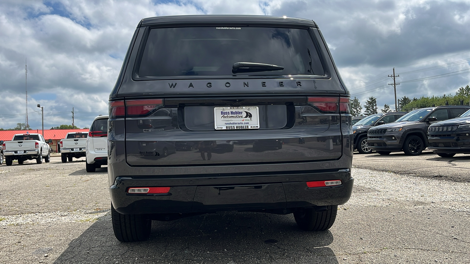 2024 Jeep Wagoneer Series II 4