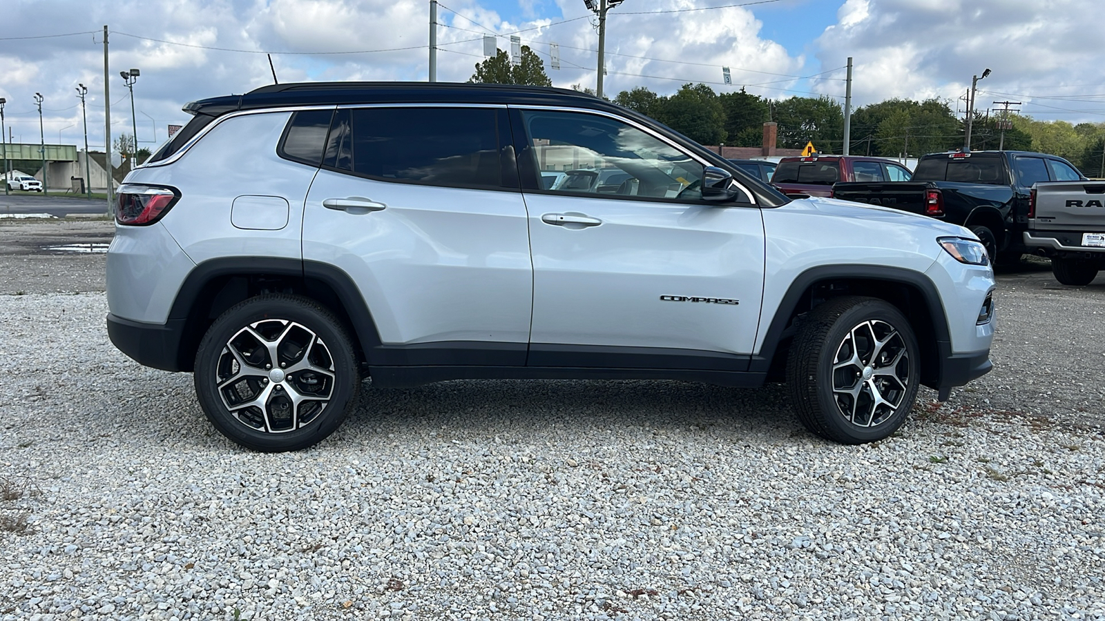 2024 Jeep Compass Limited 2