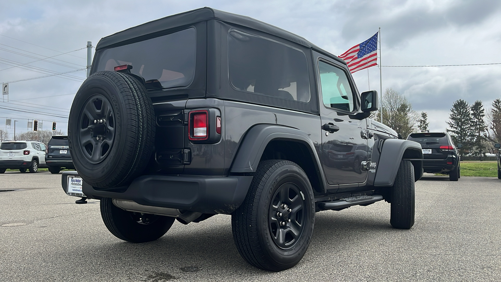 2021 Jeep Wrangler Sport 3