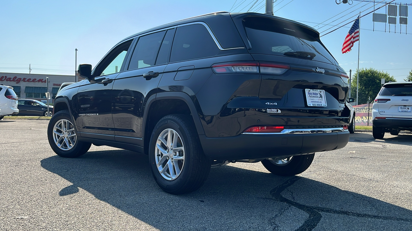 2024 Jeep Grand Cherokee Laredo 5