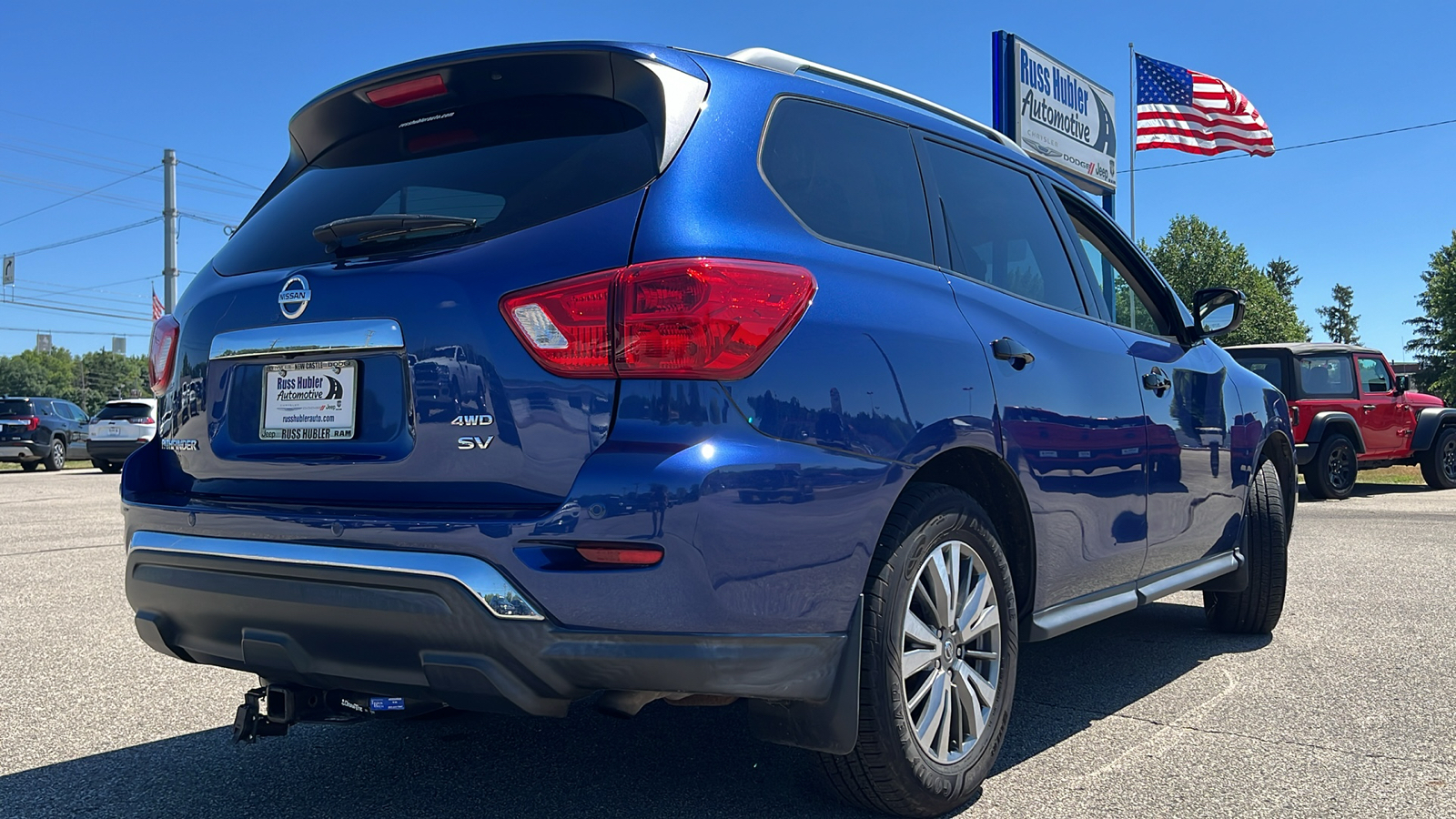 2019 Nissan Pathfinder SV 3