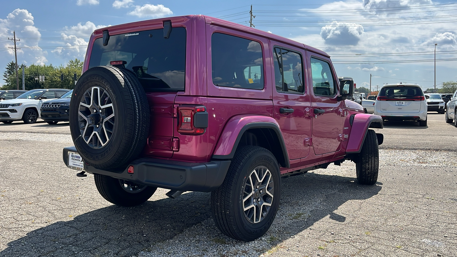 2024 Jeep Wrangler Sahara 3