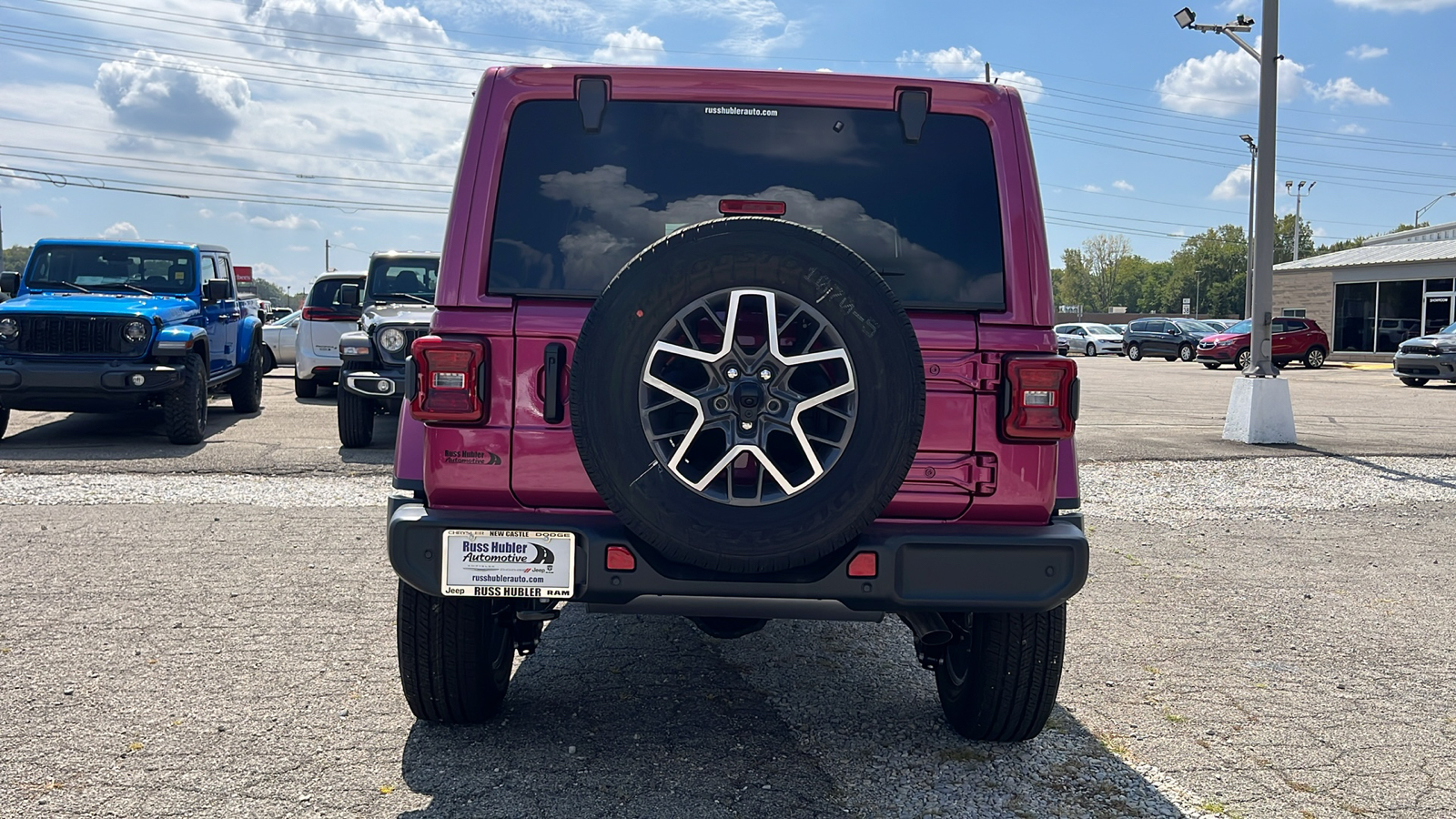 2024 Jeep Wrangler Sahara 4