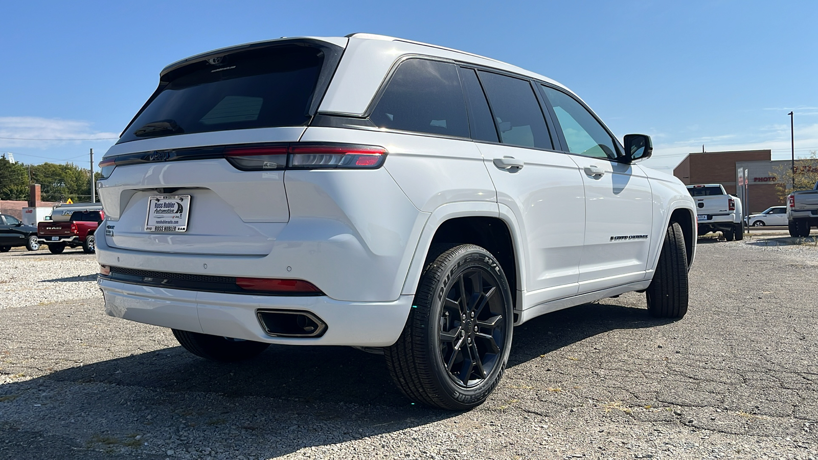 2024 Jeep Grand Cherokee  3