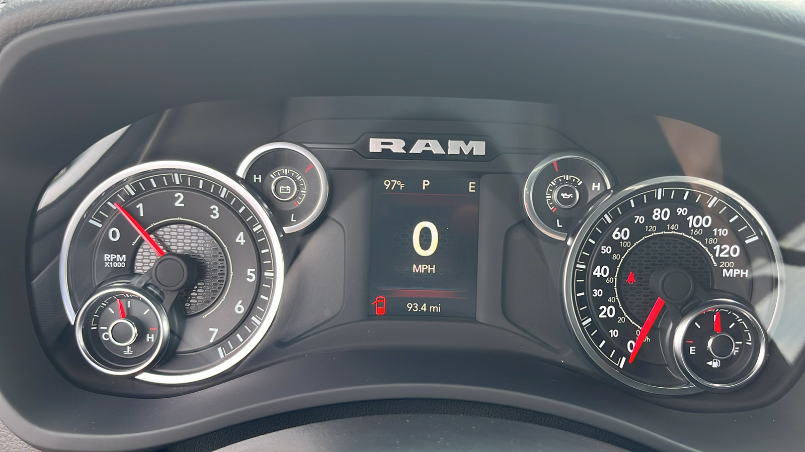 2024 Ram 2500 Tradesman 27