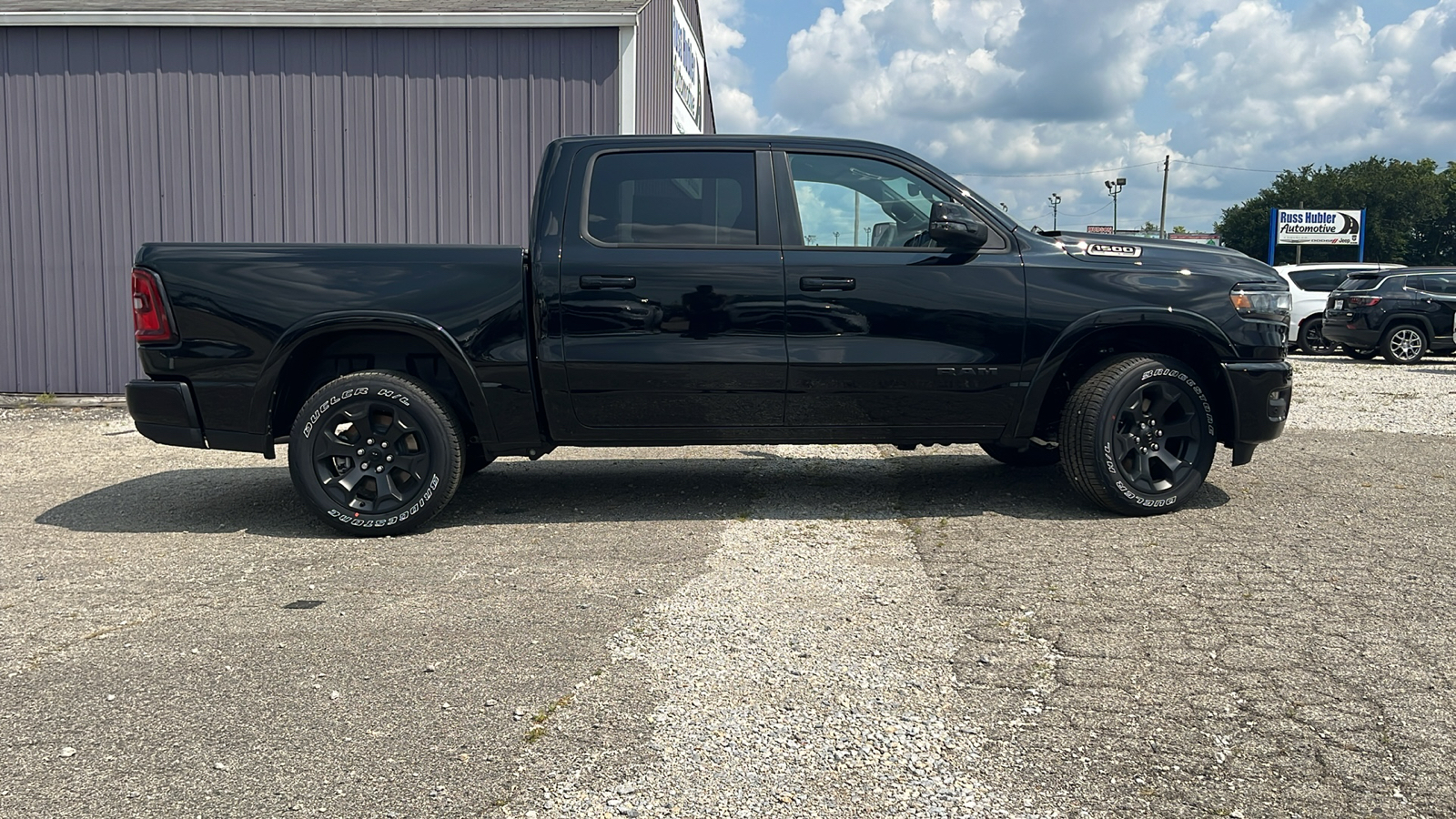 2025 Ram 1500 Big Horn/Lone Star 2