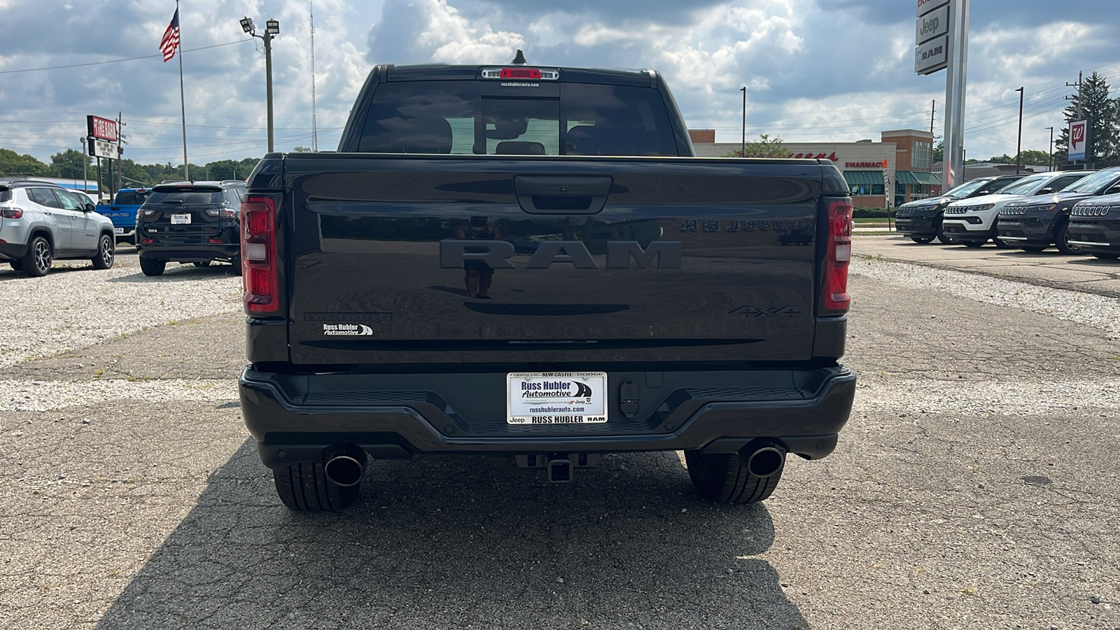 2025 Ram 1500 Big Horn/Lone Star 4