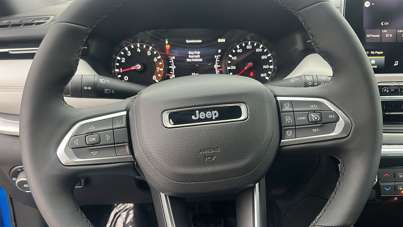 2025 Jeep Compass Limited 32