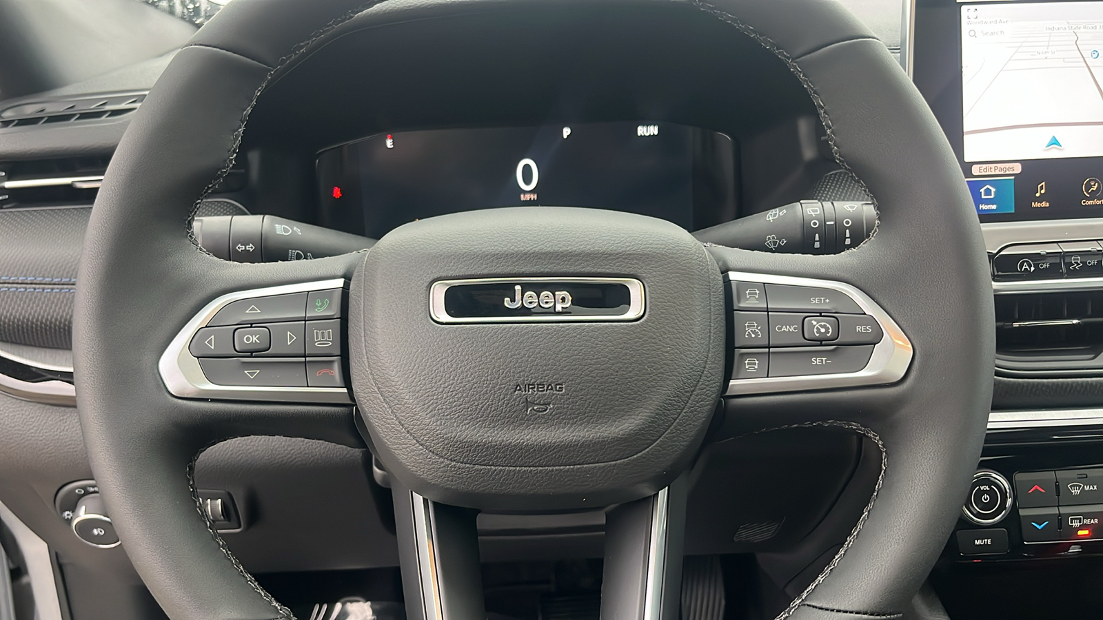 2025 Jeep Compass Limited 35