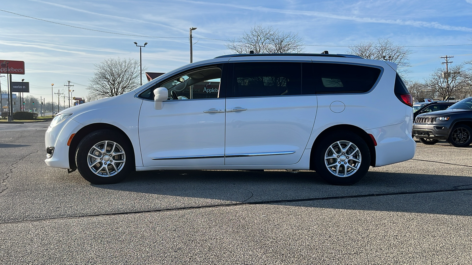 2020 Chrysler Pacifica Touring L 6