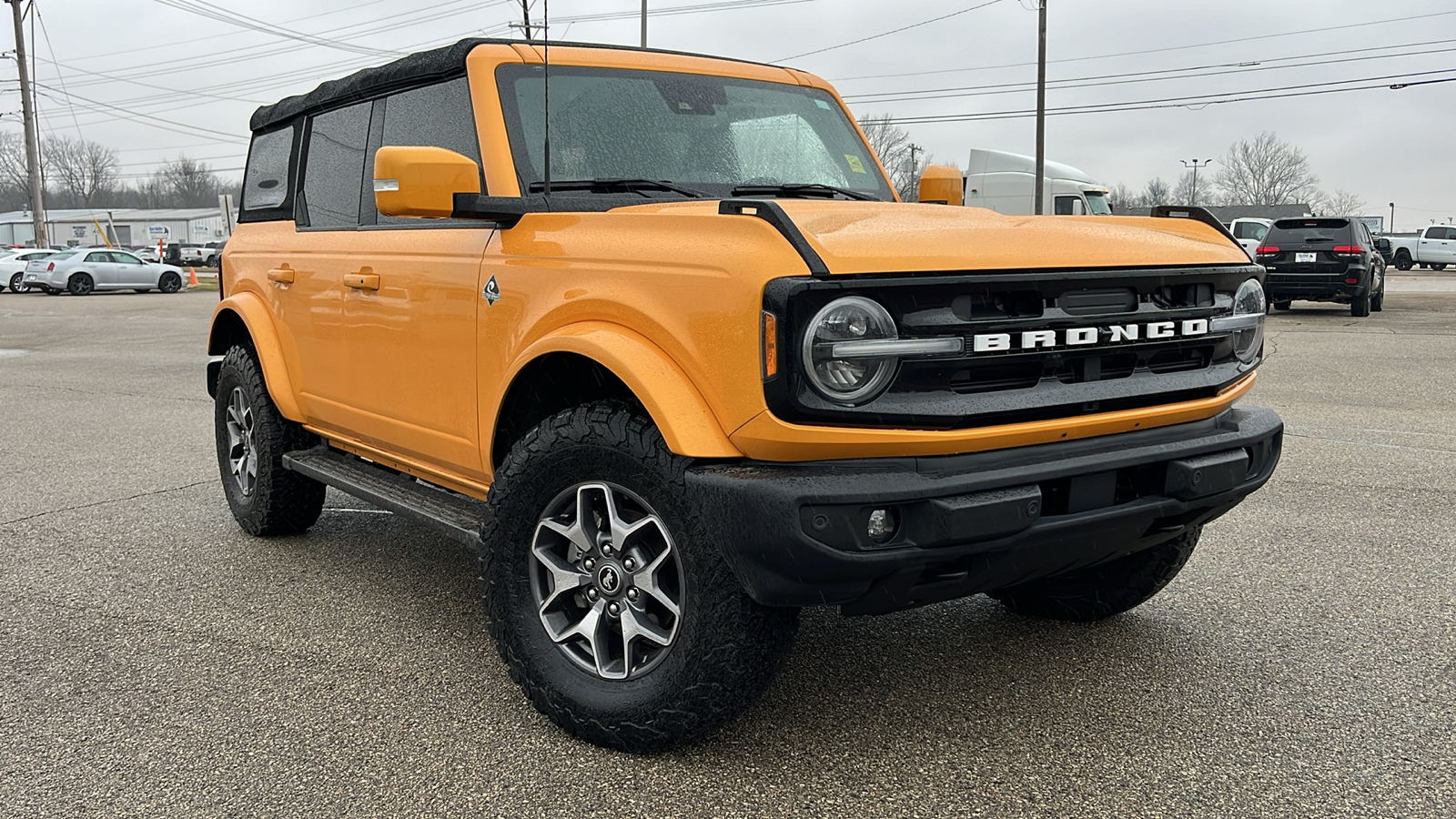 2022 Ford Bronco  1
