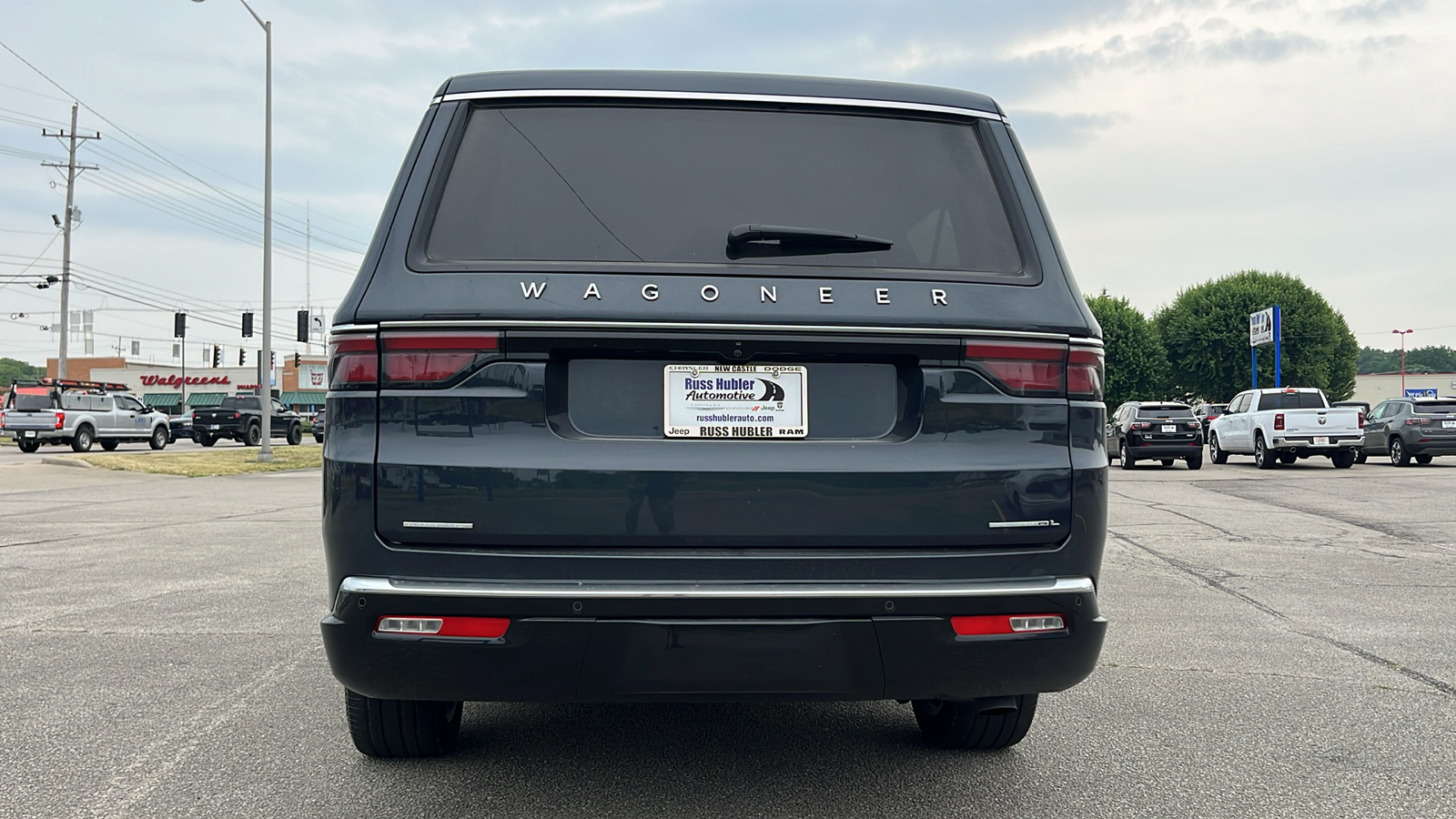 2023 Wagoneer Wagoneer L Series III 12