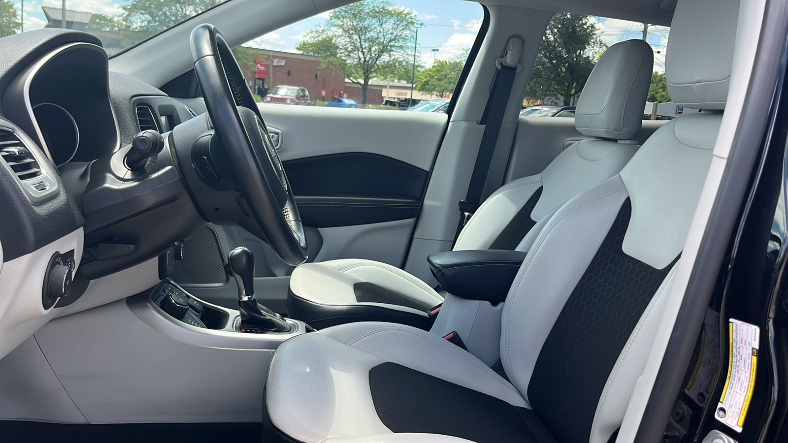 2021 Jeep Compass Latitude 10