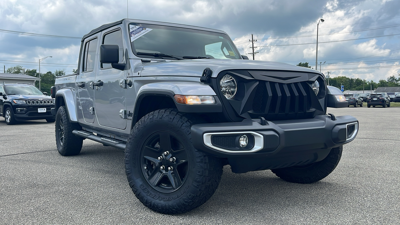 2021 Jeep Gladiator Sport 1