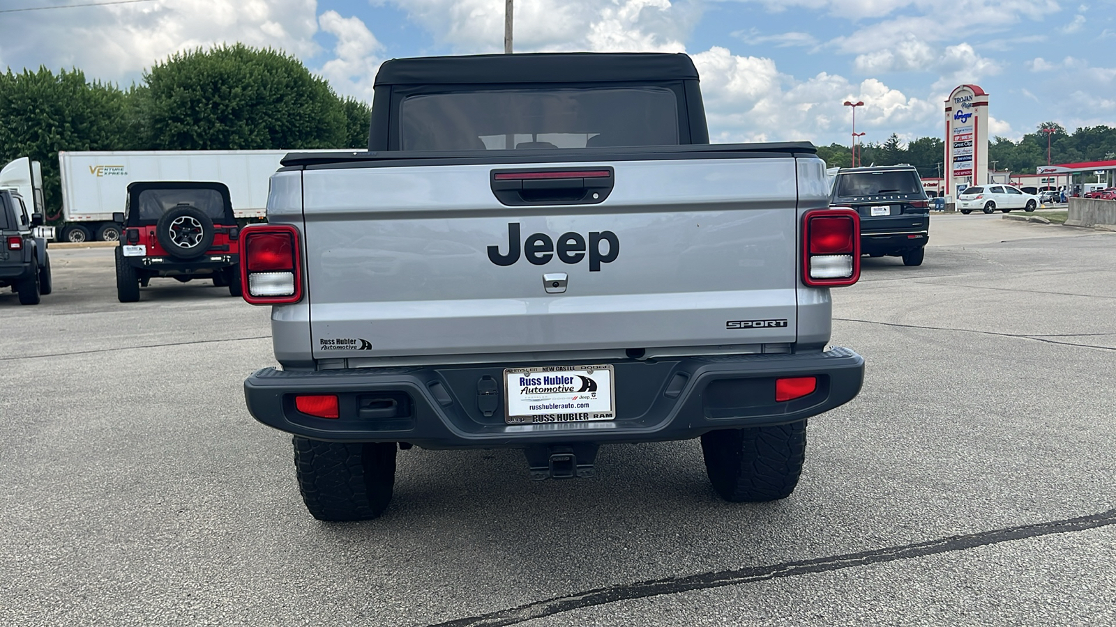 2021 Jeep Gladiator Sport 4