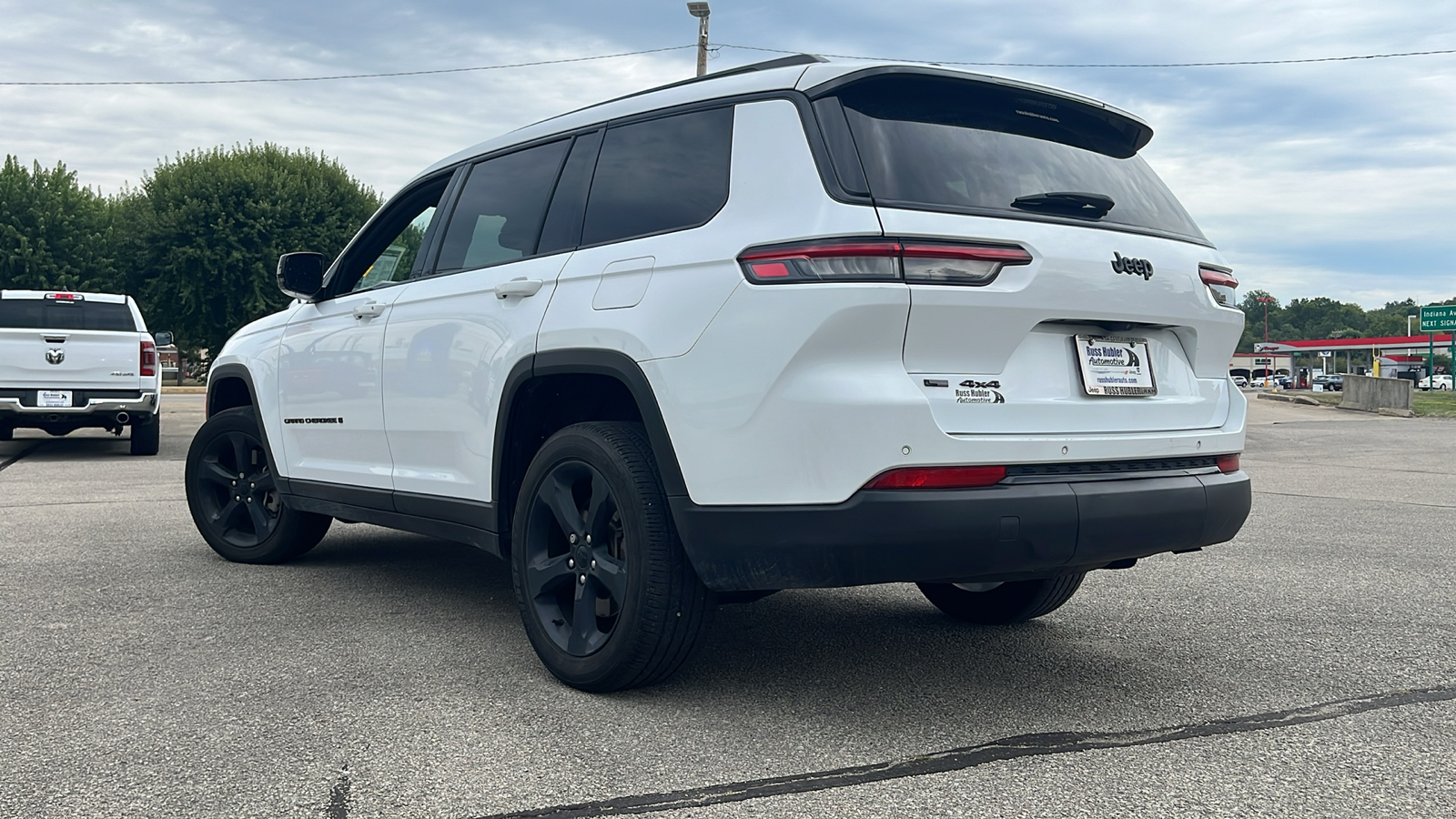 2023 Jeep Grand Cherokee L Altitude 5