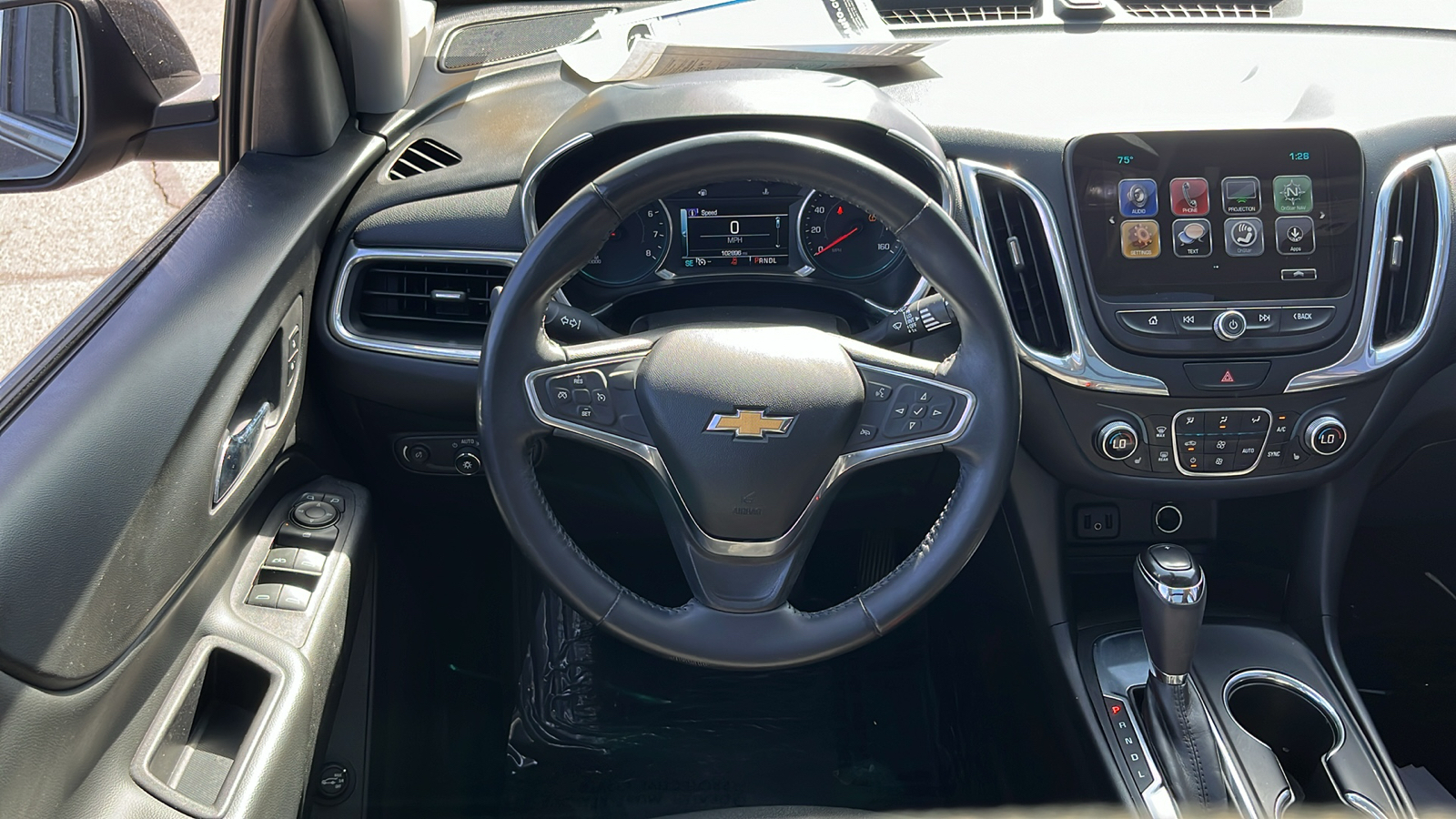 2018 Chevrolet Equinox LT 38